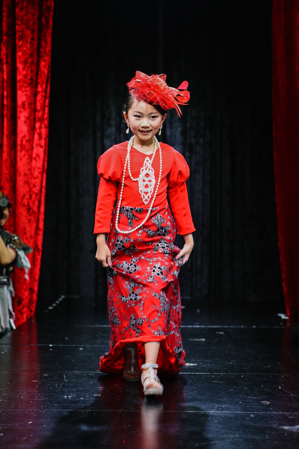 CUSTOM HOLIDAY GARMENTS