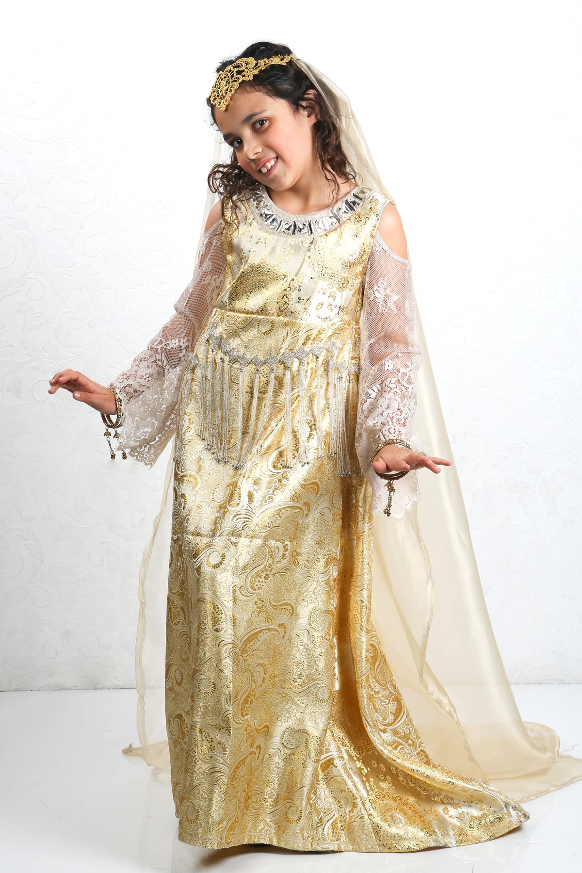 CUSTOM LUXURY GARMENTS